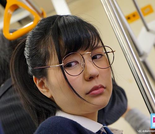 『うぅ…お願い、もうやめて…』【JK】ゴミカスレイプ魔にチンポで凌辱されてガクブル絶頂する少女！《レイプ》