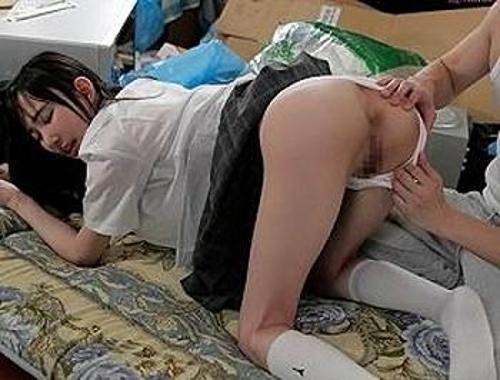 『大丈夫だよ、力抜いてね〜w』【JK】大嫌いな強姦魔にセックスされてモノ扱いされた少女！《レイプ》