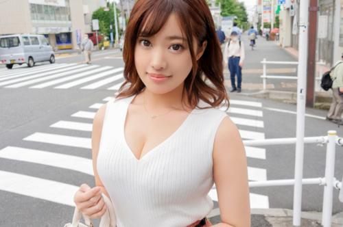 【人妻・三十路】美人妻の乱交ヴァージン喪失！6人の男との濃密エクスタシー！