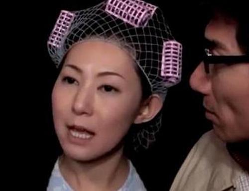『や、めて…こんなオバサン犯すなんて…』【未亡人】大嫌いな隣人に容赦なく巨根ペニスをパコパコされた熟女！《強姦》