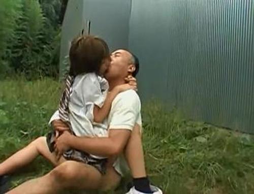 『ひぎゃぁああ、ダメ…またイッちゃうよぉ…』【JK】生理的に嫌いな男にチンコでハメハメ精子まみれな女の子！《強姦》