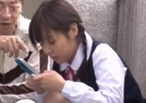『おじさん…なにこれ？すごい気持ちいぃ…』【媚薬JC】ツルペタロリがヨダレを垂らして腰クネクネ！大人チンコ挿入で大量中出しレイプ！