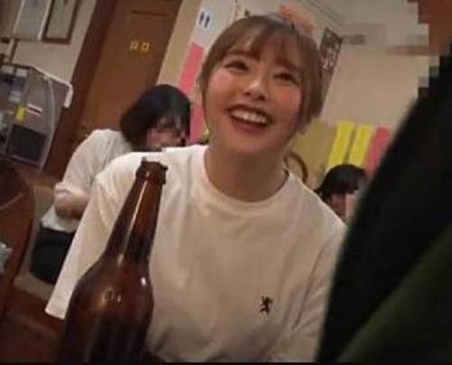 『ひぃ…や、やめて、誰か助けてよぉ…』【JD】最低レイプ犯にマラで凌辱されて精子で汚された少女！《レｘプ》
