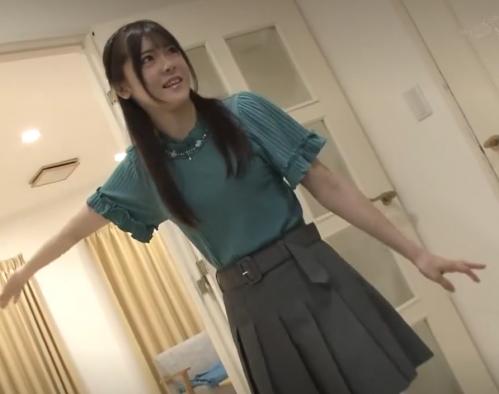 『お父さんに頼まれて点検修理に来ました〜』【JD】業者の格好をして自宅に上がり込んだ強姦魔をキッチンに案内するセレブ少女《レイプ》
