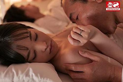 『お願い、もう許して…あぁああ！』【人妻】変態義父に容赦なくオメコにねじ込まれた奥さん！《レｘプ》
