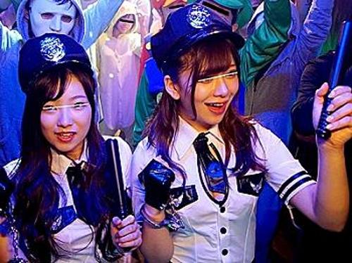 『ダメぇ、もう許して…！』【美女】キチガイレイプ犯に力づくでオメコに挿れられたお姉さん！《レ○プ》