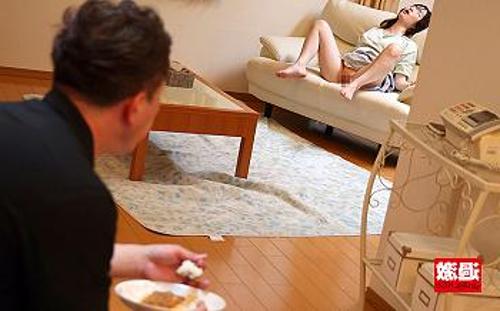 『だ、ダメぇえええ…そんな、凄い…！』【人妻】生理的に嫌いなレイプ犯に肉棒パコパコされて性欲処理道具にされた妻！《レ●プ》