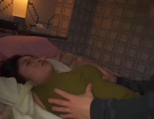 【JD】経験人数2人のウブな少女がナンパ男に眠らされてオマンコ無断使用、気がついたら肉棒パコパコされて精子どぴゅ《レイプ》