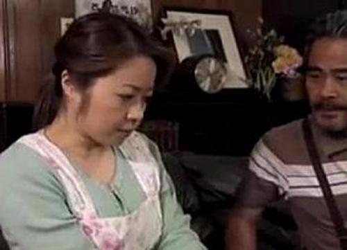 『あぐぅ…ダメ、こんなオバサンを犯さないでぇ…！』【人妻】大嫌いな義父にマラでハメハメ悔しいのに感じまくりなおばさん！《レｘプ》