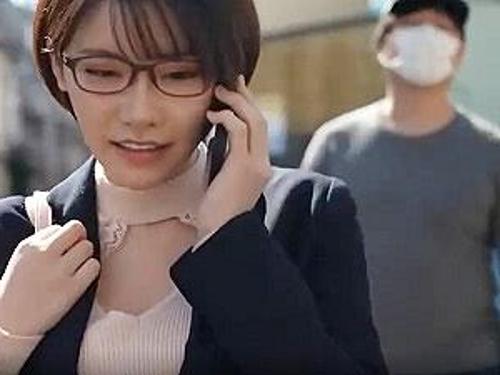 『ひっ…もう許してよぉ…！』【JD】クズ男に抵抗虚しく巨根マラをパコパコされた少女！《強姦》