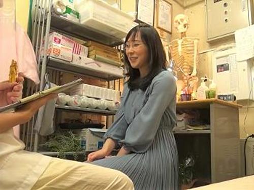『ひぐぅ…こんなおばさん犯さなくたっていいじゃないぃ…』【人妻】ゴミ野郎にチンポでハメハメ性奴隷されたおばさん！《レイプ》