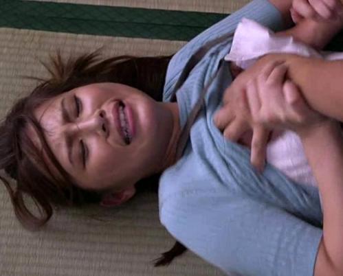 『俺のことを見下しやがって！』【生意気 人妻】人をバカにしてくる弟の妻を無理やり犯す、傲慢女が僕のチンコで痙攣イキ《レイプ》