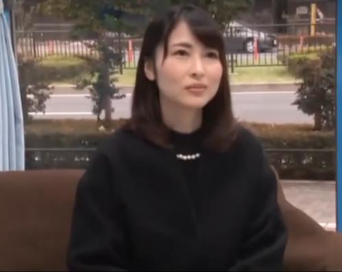 【人妻】欲求不満な美人なセレブ奥さんが初めて会った他人の肉棒で何度も絶頂イキまくり