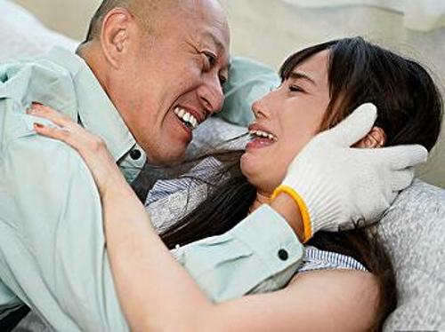 『だ、ダメぇ、私みたいなオバサン犯さないでぇ！』【人妻JD】死ぬほど嫌いなレイプ犯に無理やりオメコに挿れられたオバサン！《レ○プ》