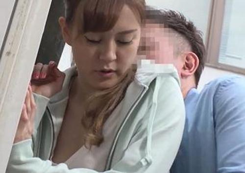 『わ、私おばさんよ…襲わないでぇ！』【人妻】クズ犯罪者に嫌がっているのに巨根ペニスをパコパコされたおばさん！《レイプ》
