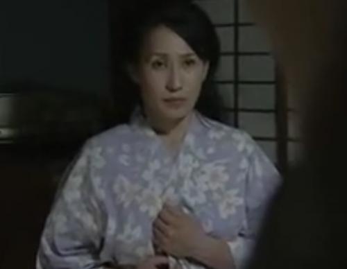 『欲求不満なんだろ？俺はあんたが欲しいんだ』【５０代人妻】近所の変態男に迫られて無理やりチンコ挿入、快楽落ちする妻《レイプ》