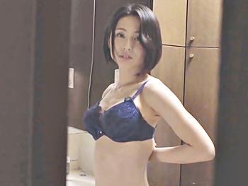 妻の実家で独身の義姉と一晩過ごす事に…脱衣所での着替えを妄想して勃起していたら気付かれて…哀れみの超神対応が待っていた！