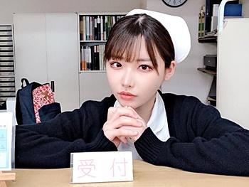『先生、私の膣の中に出したいんでしょう‼』性欲絶倫の淫乱巨乳ナースが医者に連続中出し強要し！患者を夜這いフェラ抜き‼