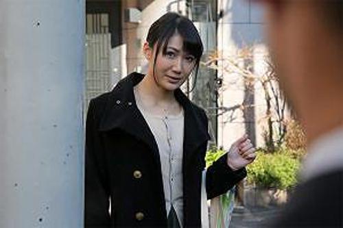 『こんなオバサン痴漢しないで…』【人妻】生理的に嫌いなレイプ魔に嫌がっているのにキツマンにパコパコされた熟女！《レ●プ》