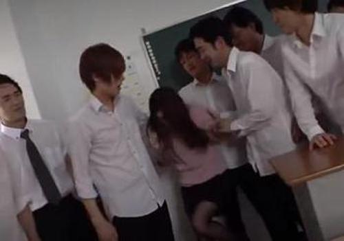 【工藤まなみ】『いやぁ…お願い、乱暴しないでぇ…』【女教師】生徒に完全に舐められて肉便器に！号泣するが容赦なく生挿入《レイプ》