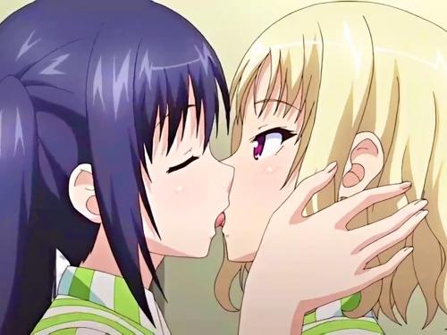 女の子同士でベロチュー♡カウンターで店長とバイト娘がズッコンバッコンしてるんだがwww