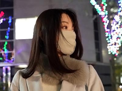 「インターネットのエンターテイメントです」と誘ったマスク美女がアルコールで微酔い状態になり、全裸SEXで悶え狂うｗ