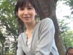 欲望が強い人妻