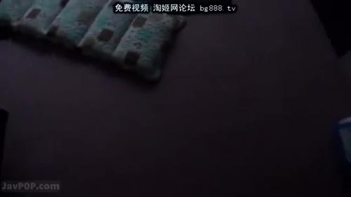 奥様の自宅訪問旦那が風呂に入っている間に巨乳妻と生ハメ中出し