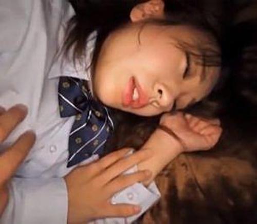 『君は僕のものだよ〜』【JK】大嫌いなレイプ犯にペニスでハメハメ肉人形された女の子！《昏睡レｘプ》