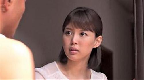 『ダメぇ、そんなに大きなチンチン挿れないでぇ…！』【人妻】ゴミカス犯罪者に嫌がっているのにマンコに挿れられた奥さん！《レ●プ》