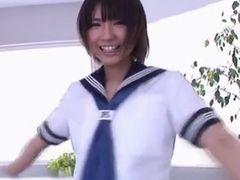 コスプレ美少女JKに騎乗位してもらってショートカット黒髪を振り乱す
