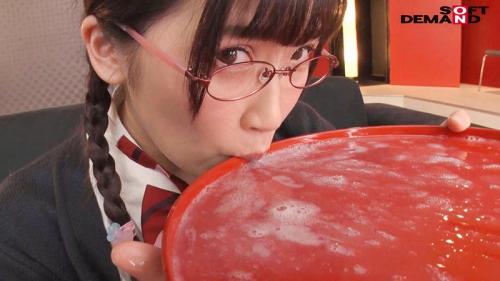 巨乳痴女が男たちの濃厚精子を妊娠しちゃうくらい何度もごっくんしてくれる　美園和花
