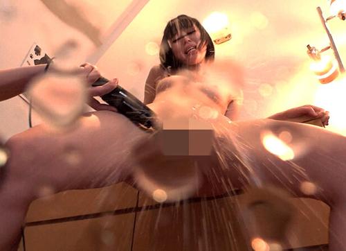 『抵抗したら痛くしちゃうよ〜w』【美女】変態レイプ犯に肉棒で奥まで貫かれて痙攣イキする美人！《レイプ》
