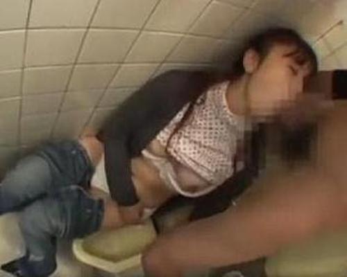 『嫌だぁ、誰か助けて…』【JD】死ぬほど嫌いな男に容赦なく巨根を挿れられた少女！《レｘプ》