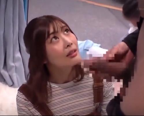 【MM号】旦那が外で待ってるのにデカチンに興奮して生セックスでイキまくる新人ママさん