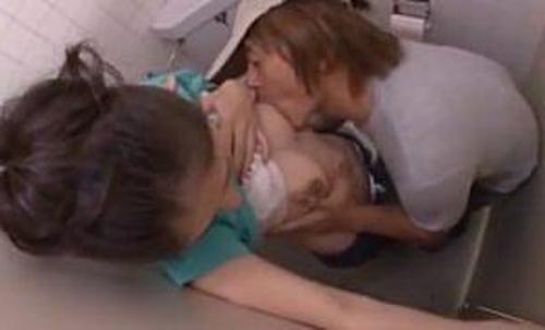 『こんなオバサン犯さないでぇ…！！』【人妻】キモレイプ犯にマラでハメハメ肉人形された熟女！《レｘプ》
