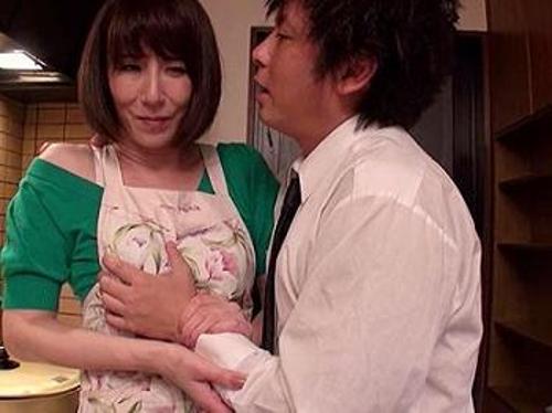 『むぐぅぅうう、こんなオバサンに何するのぉ…』【人妻】死ぬほど嫌いな上司にデカチンで凌辱されて悔しいのに痙攣イキするオバサン！《レｘプ》