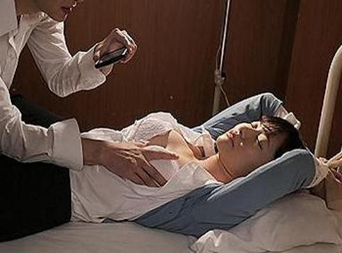 『ひっ…お願い、もう許してよぉ…』【女教師】鬼畜レイプ魔にデカチンで奥まで貫かれて性欲処理道具にされた美女！《昏睡レｘプ》