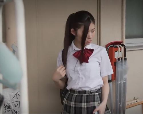 【JK監禁】ゴミだらけの汚い部屋に監禁されて泣き叫ぶ少女！キモ男に容赦なく襲われて絶倫チンポの餌食に…！