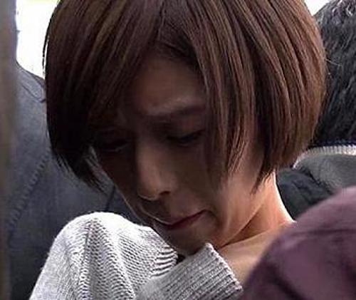 『お願い、脱がさないでぇ…』【JD】鬼畜レイプ犯にチンコでハメハメ大量精子どぴゅされた女子！《強姦》