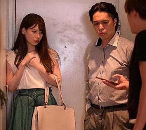 『いやぁ、チンチン挿れないでください…』【人妻アイドル】ゴミ強姦魔に嫌がっているのに割れ目にパコパコされた女子！《レｘプ》