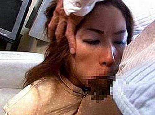 『お願い…こんなおばさん犯さないでぇ！』【人妻】クズ隣人にマラで鬼ピスされて膣痙攣しっぱなし熟女！《レｘプ》