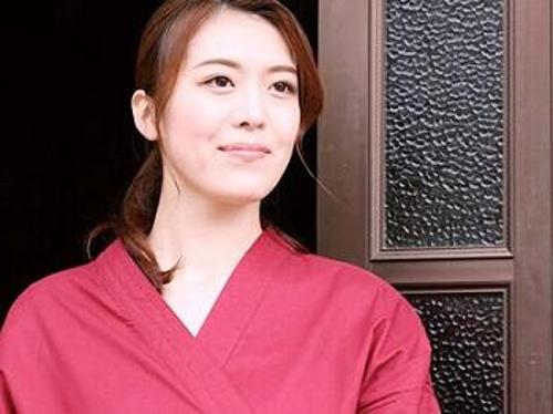 『いやぁ…こんなおばさんレイプしないで…』【人妻】カスレイプ魔に巨根で凌辱されて悔しいのに感じまくりな熟女！《レｘプ》