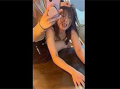 『オマンコこんなに濡れちゃってるぞ〜』【美女】大嫌いなレイプ魔に嫌がっているのに膣奥に挿し込まれた美女！《レイプ》