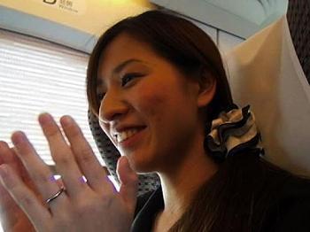 【人妻不倫旅行】結婚2年目　子なし　専業主婦(２８)。お互い多忙でセックスレスになった奥さまが初めて他人チンポを受け入れ