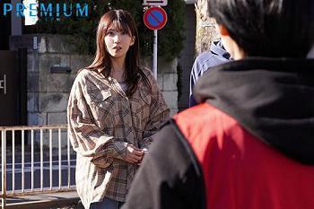 【人妻×不倫】偶然再会してしまった元彼と魔が差し10年ぶりの快楽セックスに喘ぐお母さん！