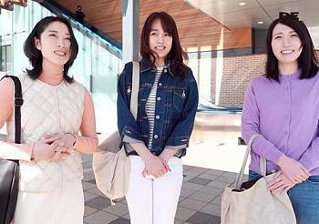 本物人妻レーベルからデビューした本物の主婦3人が初共演！旦那に内緒の温泉旅行で若い男子たちと大乱交！！