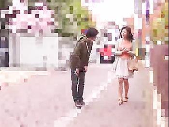 【素人ナンパ】街行く完熟おばさんを口説いてＳＥＸに持ち込んだエロ動画！むっちり欲求不満ボディが本気イキ＆中だしまでッ！