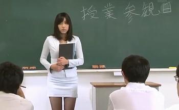 仕組まれた凌辱調教で女教師が公開羞恥プレイに屈辱と快楽の狭間で濡れ堕ちる。