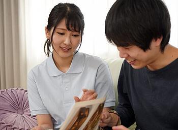 【だいしゅきホールド筆おろし】筆下ろしエッチに夢中でハマり避妊もせず受け止めて悶え狂う奥さん